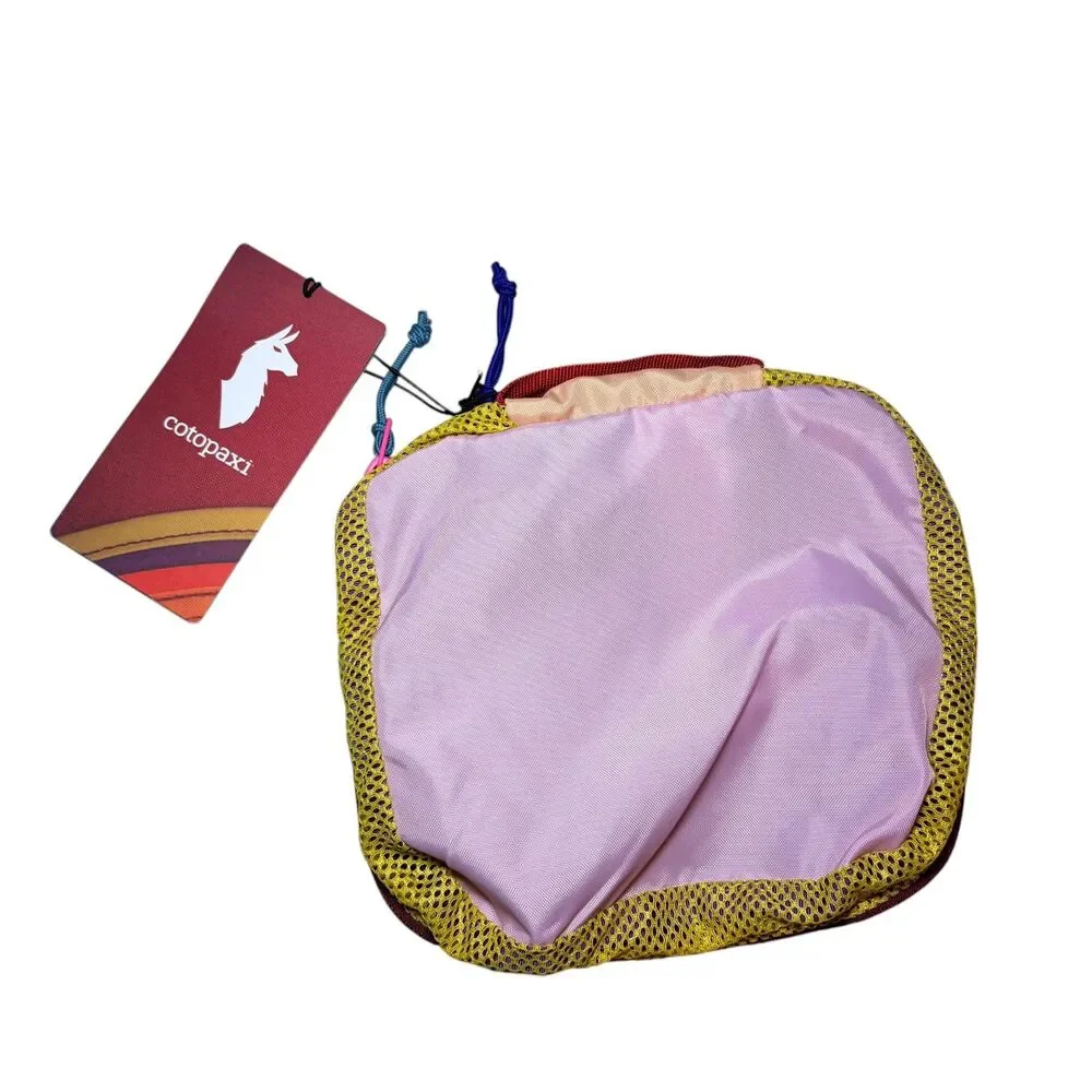 NWT Cotopaxi Cubo 2L Travel Cube Del Día Toiletry Bag Travel Cube Multicolor - Picture 2 of 3